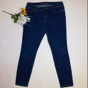 Michael Kors Womens Size 8 skinny Jean's
